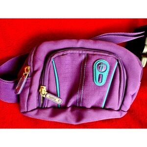 Totto Fanny Pack Purple Waistbag Hip Pouch Running Belt Bag